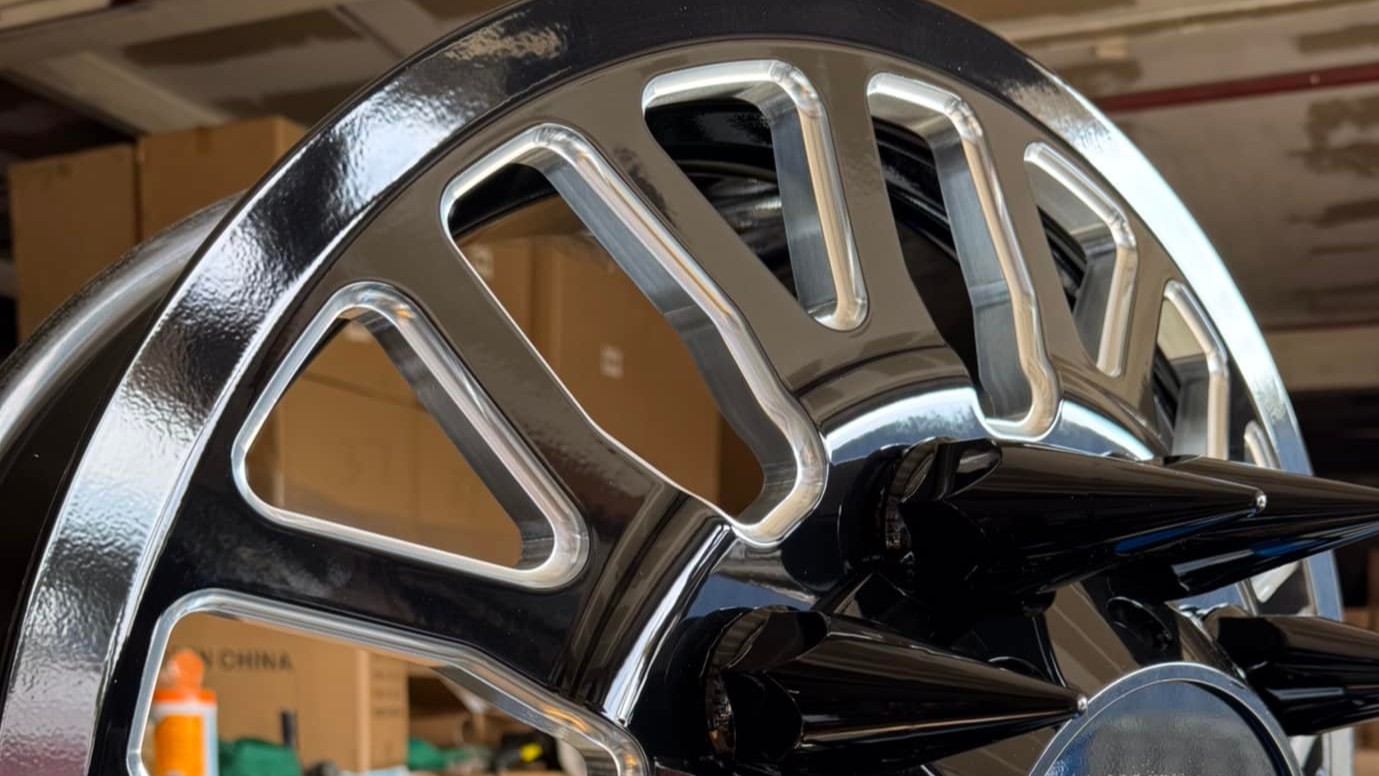 Gloss Black Milled Windows
