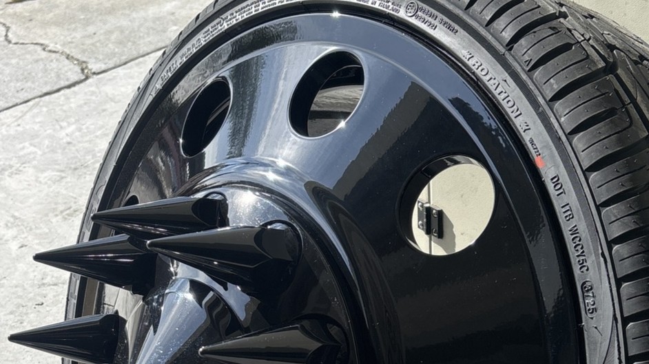 Full Gloss Black